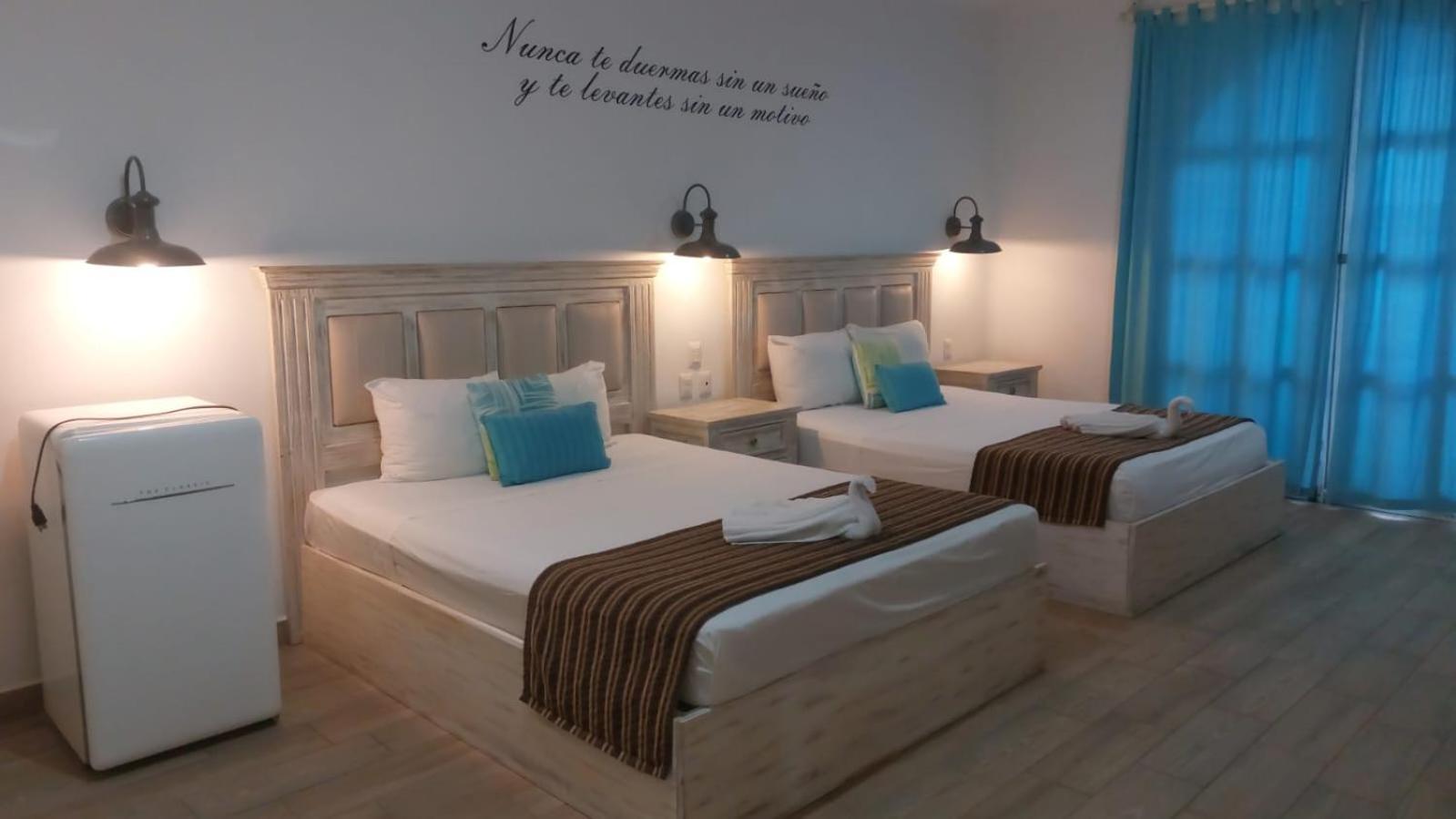 Hotel Casa Coco Rio Плая дел Кармен Екстериор снимка