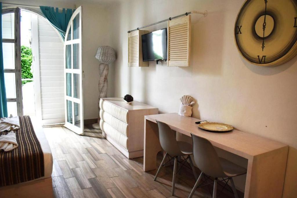 Hotel Casa Coco Rio Плая дел Кармен Екстериор снимка